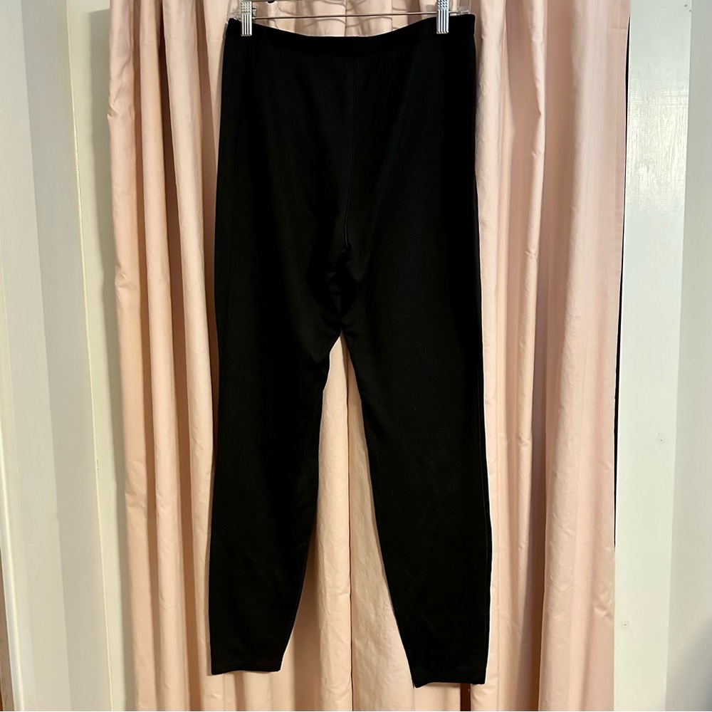 PATAGONIA Base Layer Black Pants Tights.  New Never Worn
